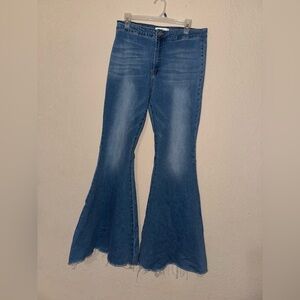 KanCan Bell Bottom Extra Stretch Distressed Jeans